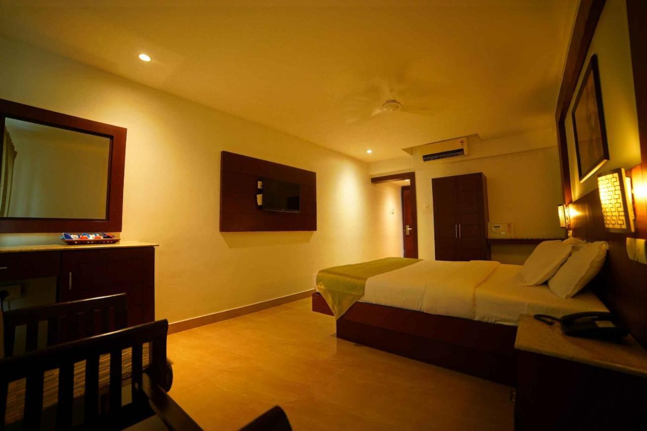 غوروفايور Lalitha Inn المظهر الخارجي الصورة