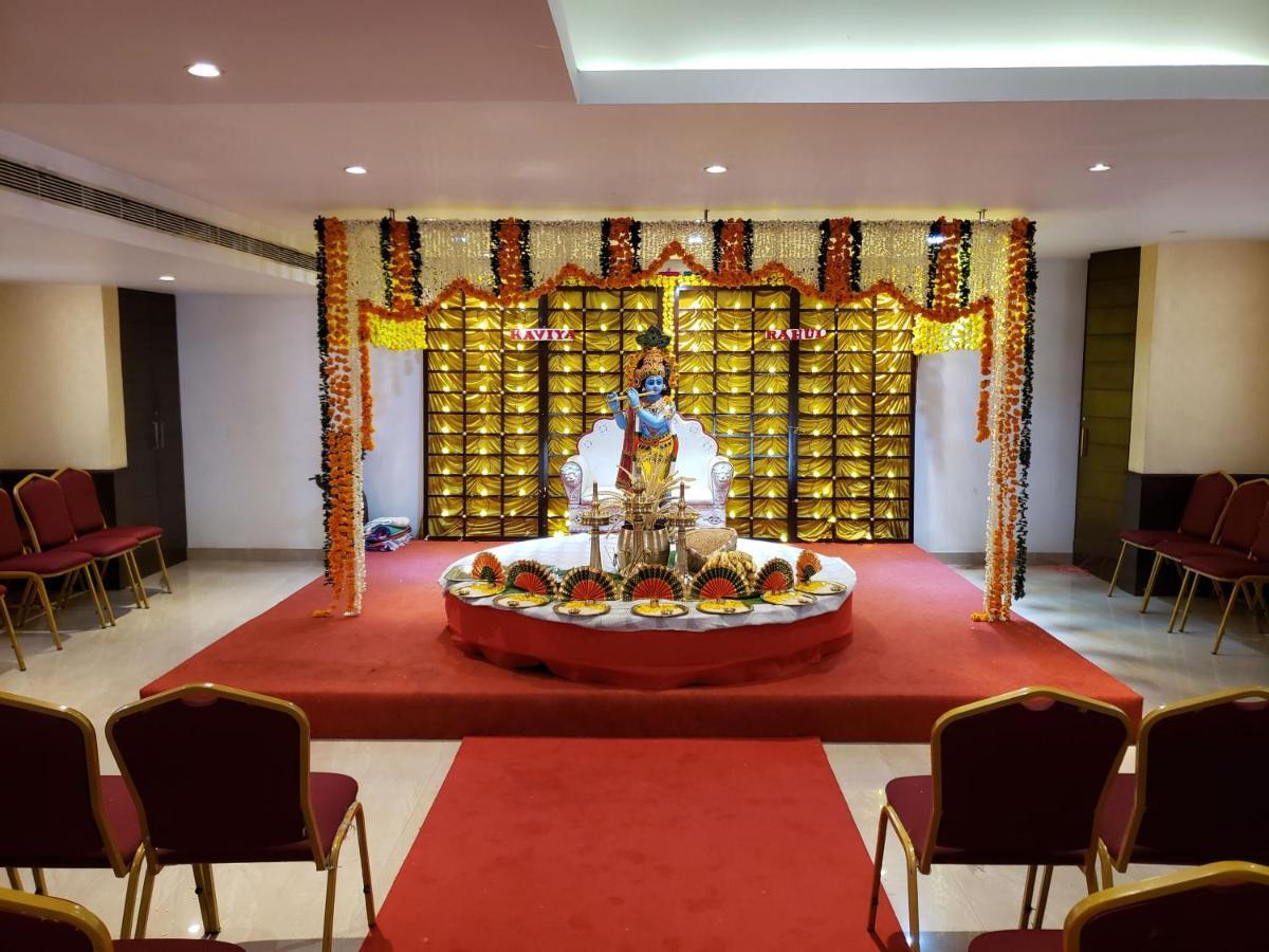 غوروفايور Lalitha Inn المظهر الخارجي الصورة